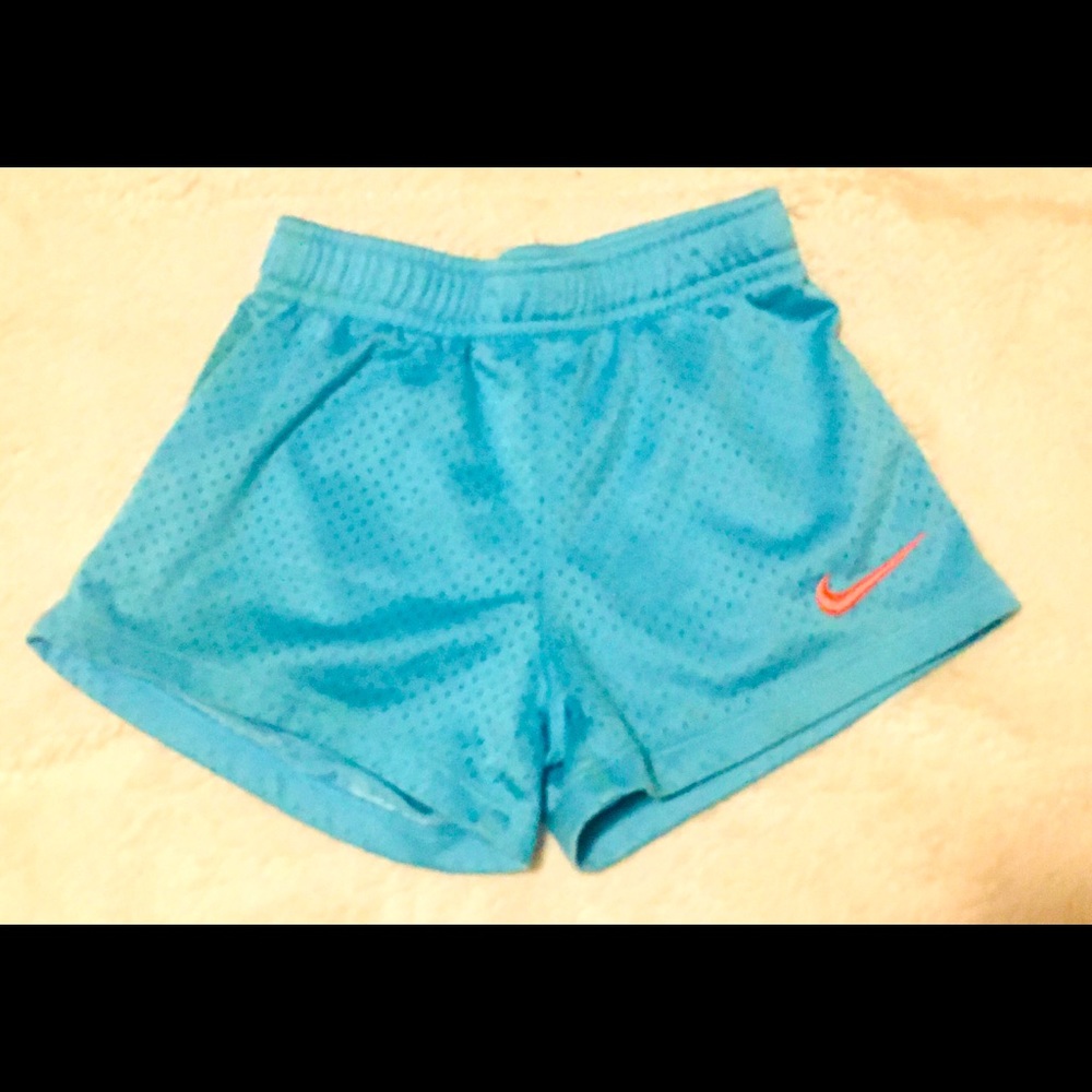 Girls Nike shorts